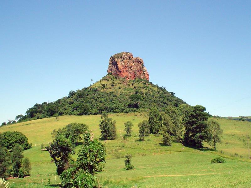 Morro do Camelo - Morro do Cuscuzeiro - Analndia - Estado de So Paulo - Regio Sudeste - Brasil