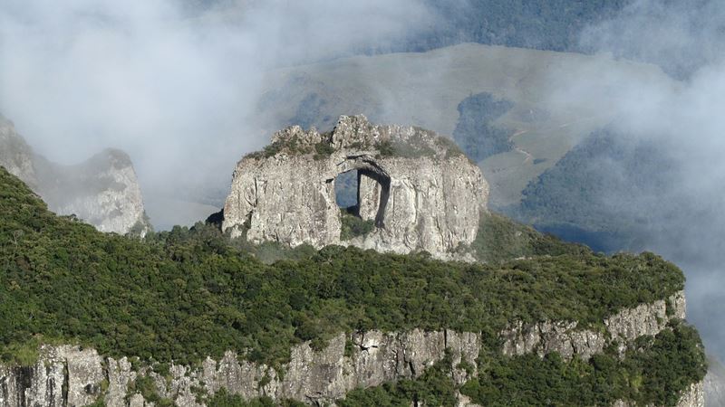 Pedra Furada - Urubici - Serra Catarinense - Santa Catarina - Regio Sul - Brasil