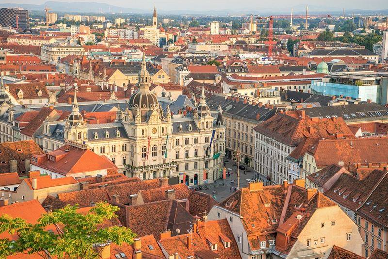 A cidade de Graz, na ustria, ficou com o terceiro lugar global das melhores cidades para viajantes conscientes em 2023.