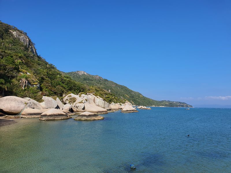 Praia de Mariscal - Bombinhas - Litoral Norte Catarinense - Costa Esmeralda - Estado de Santa Catarina - Regio Sul - Brasil