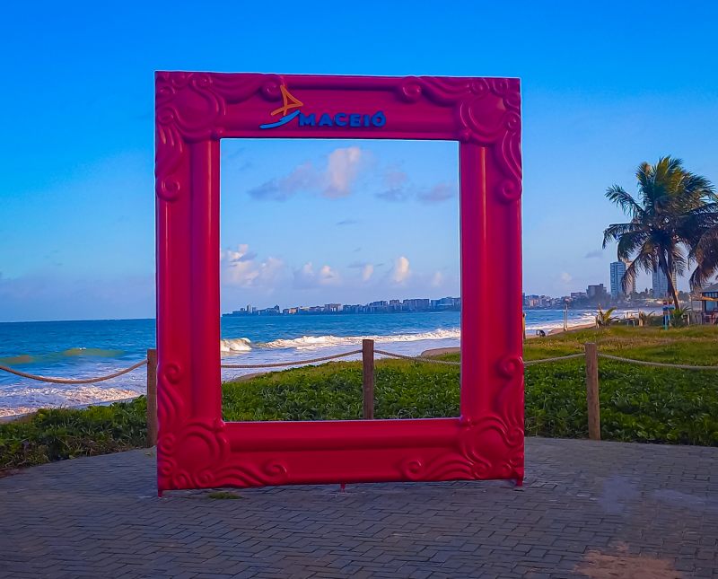 Porta retrato gigante - Praia de Jacarecica - Macei - Estado de Alagoas - Litoral Alagoano - Regio Nordeste - Brasil