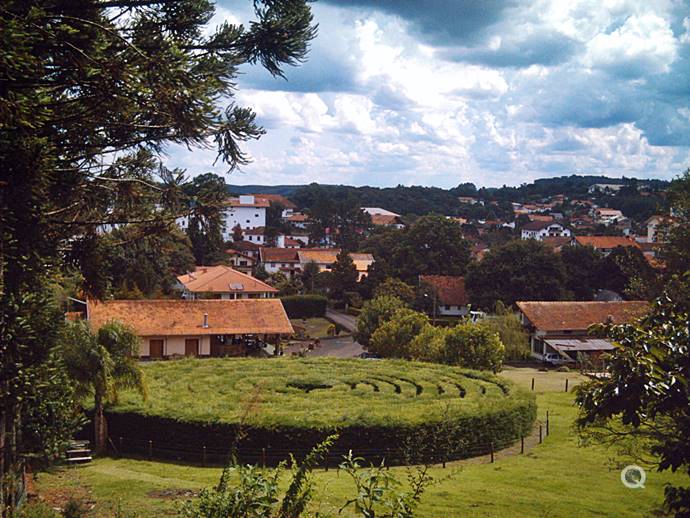 Labirinto - Parque dos Sonhos - Treze Tlias - Estado de Santa Catarina - Regio Sul - Brasil