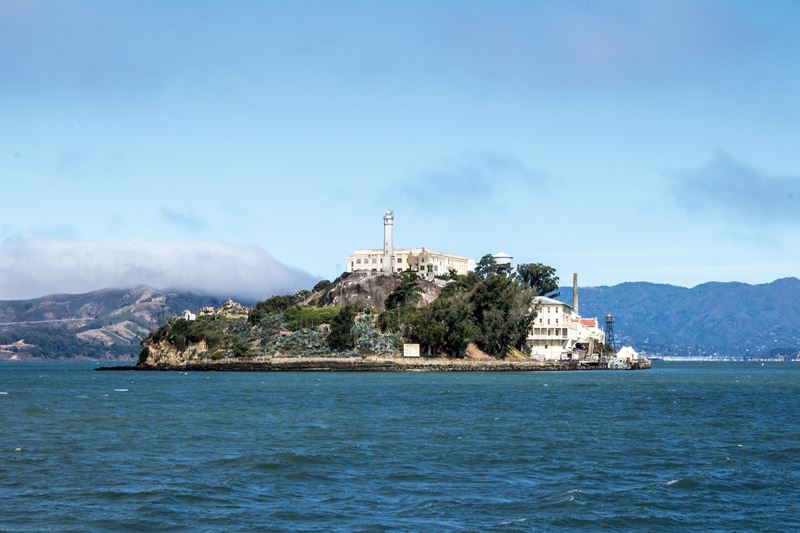 Ilha de Alcatraz, localizada na Baa de So Francisco, Califrnia, Estados Unidos