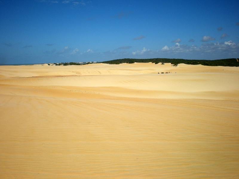 As dunas de Natal atraem muitos visitantes. A capital do Rio Grande do Norte  a preferida dos brasileiros para viajar no vero de 2021.
